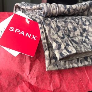 Mini Leopard Spanx Sz L